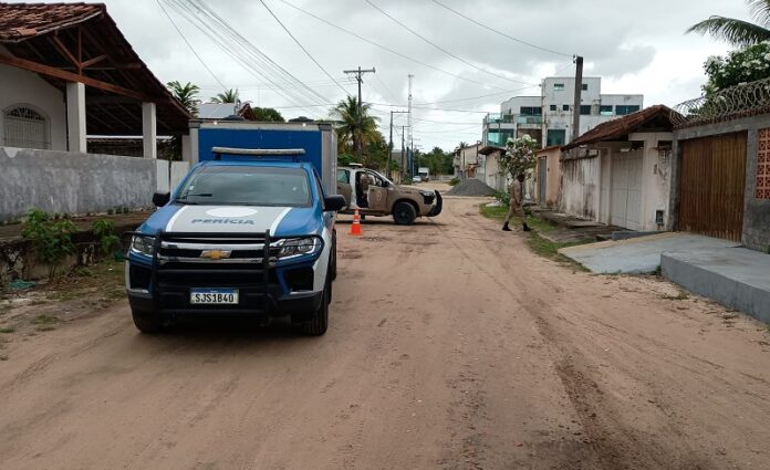 homem-nao-identificado-e-assassinado-com-duas-facadas-no-peito-em-zona-rural-de-alcobaca