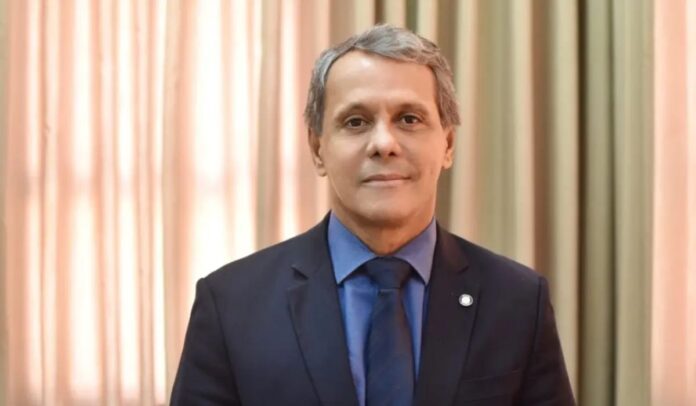 desembargador-pede-urnas-eletronicas-para-disputa-de-cadeira-no-tre-ba;-entenda