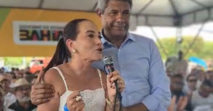 apoiadora-de-acm-neto-em-2022,-prefeita-de-ribeira-do-amparo-anuncia-apoio-a-jeronimo-rodrigues