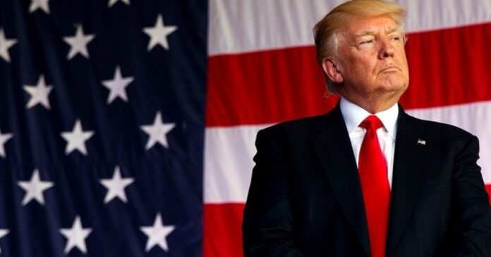 trump-confirma-telefonema-a-maduro-em-meio-a-pressao-militar-dos-eua-contra-a-venezuela