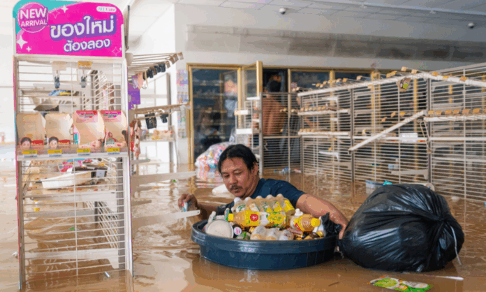 inundacoes-devastadoras-deixam-mais-de-mil-mortos-na-asia