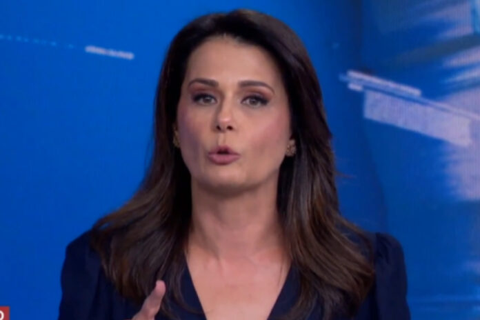 adriana-araujo-se-emociona-ao-vivo-ao-falar-de-violencia-contra-mulher