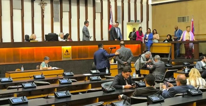 al-ba-aprova-emprestimo-de-r$-2-bilhoes-para-governo-do-estado