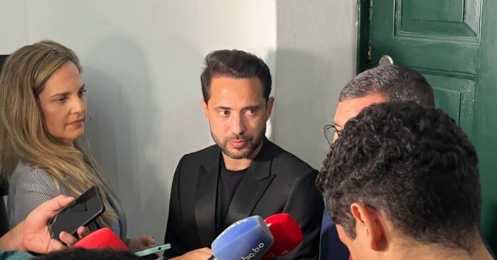 everton-ribeiro-destaca-relacao-de-amor-com-salvador:-“viver-a-cidade-intensamente”