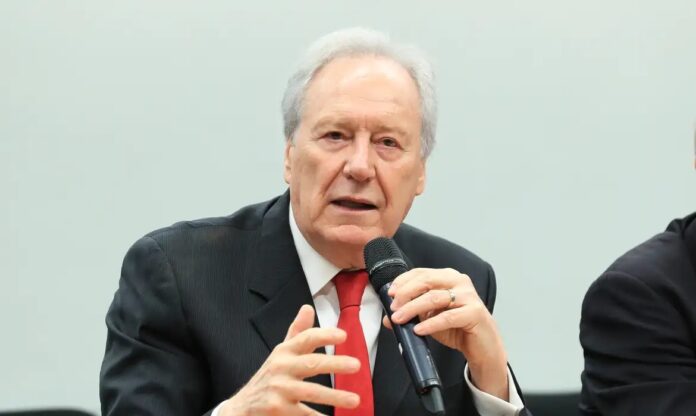 lewandowski-desliga-ramagem-e-torres-da-pf-apos-decisao-do-stf-sobre-trama-golpista