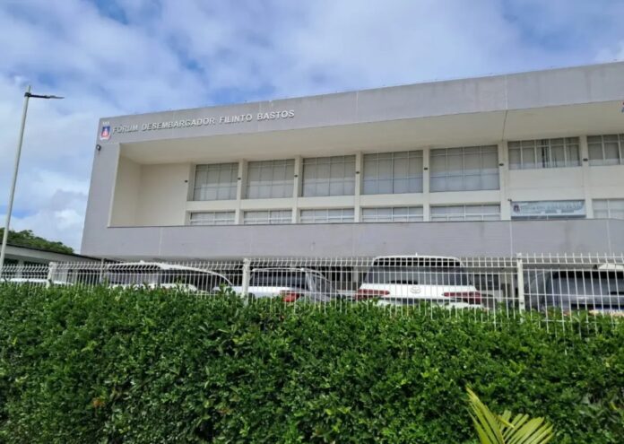 casal-permanece-preso-apos-morte-de-bebe-de-2-meses-com-sinais-de-maus-tratos-em-feira-de-santana