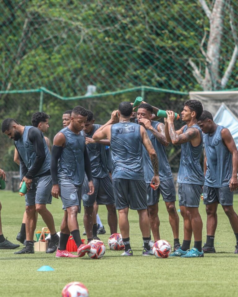 jacuipense-se-apresenta-e-inicia-preparacao-para-temporada-2026