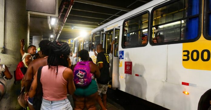 linhas-que-operam-na-lapa-terao-novo-local-de-embarque-a-partir-deste-domingo