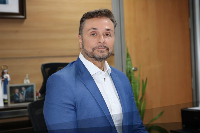 secretario-da-fazenda,-manoel-vitorio-destaca-investimentos-publicos-na-bahia-e-rebate-“negacionismo-oposicionista”