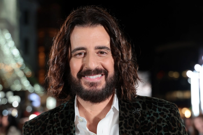 the-chosen:-jonathan-roumie,-que-interpreta-jesus,-diz-que-a-serie-fez-ateus-aceitarem-a-cristo