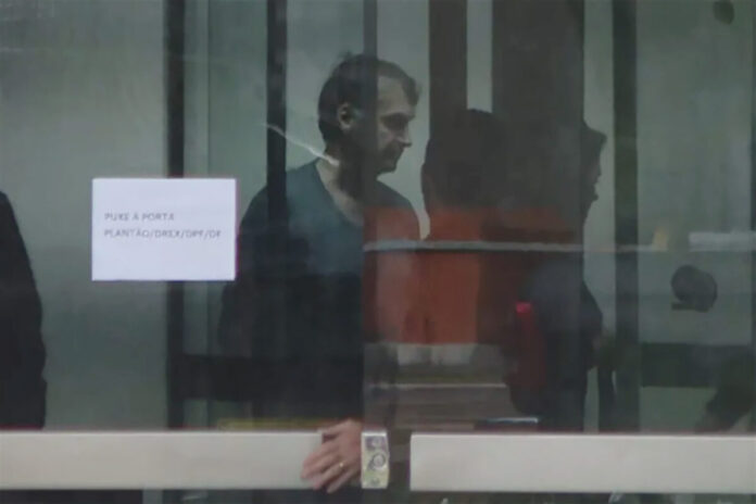 moraes-endurece-regras-e-amplia-vigilancia-sobre-visitas-a-bolsonaro