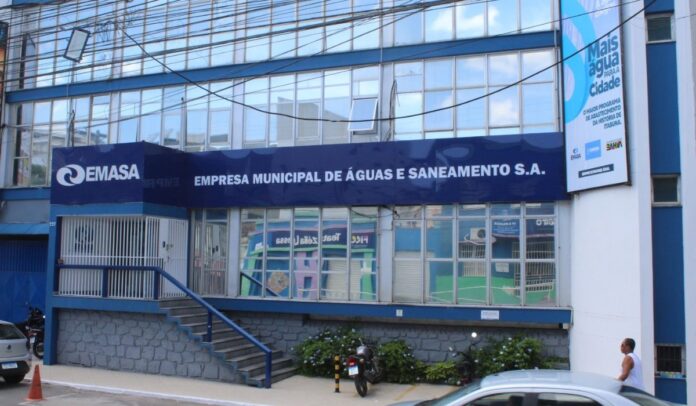 mp-ba-recomenda-suspensao-de-aditivos-e-aponta-superfaturamento-em-contrato-da-emasa