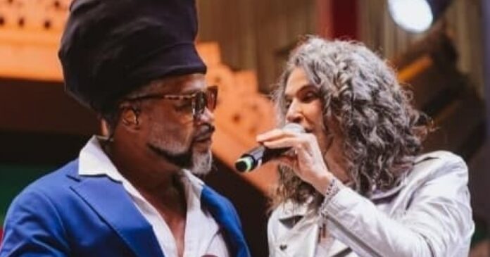 carlinhos-brown-e-confirmado-em-show-de-simone-na-concha-acustica