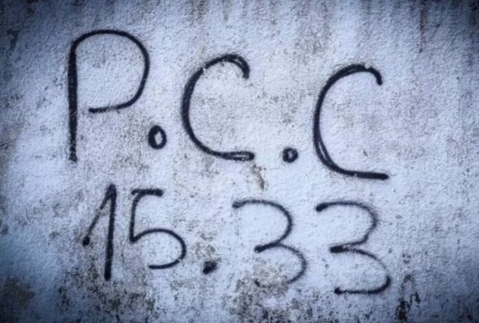 salve-atribuido-ao-pcc-proibe-roubo-de-celular-em-favelas-de-sao-paulo