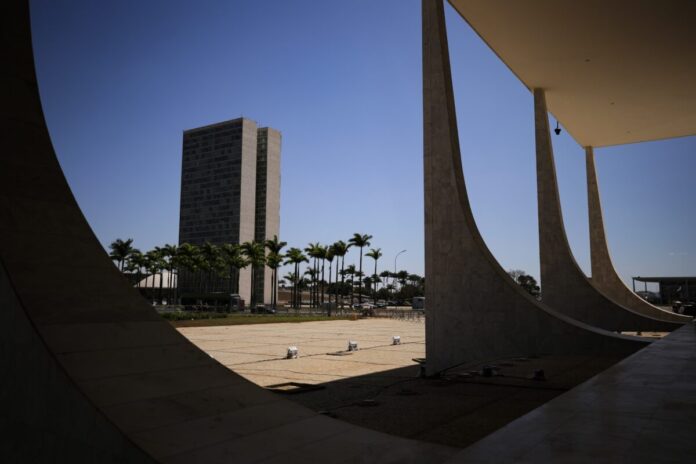 stf-publica-acordao-sobre-buscas-e-apreensoes-no-congresso;-entenda