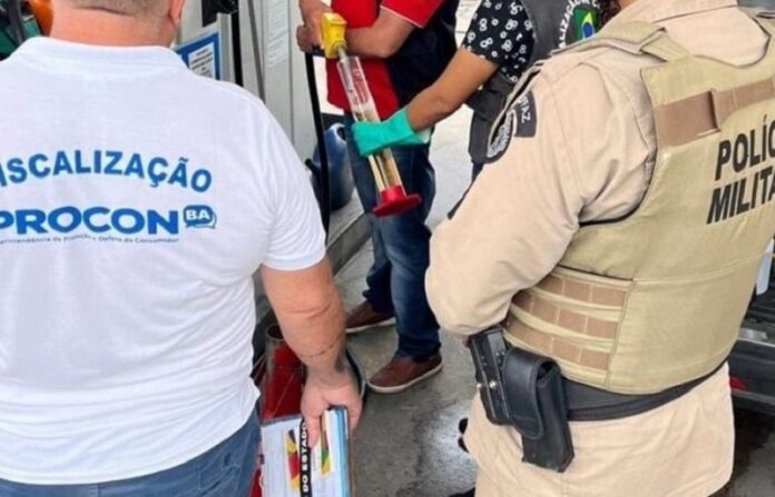 operacao-combustivel-legal-identifica-irregularidades-em-postos-de-porto-seguro-e-eunapolis