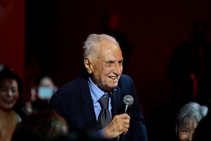 frank-gehry,-superastro-da-arquitetura,-morre-aos-96-anos