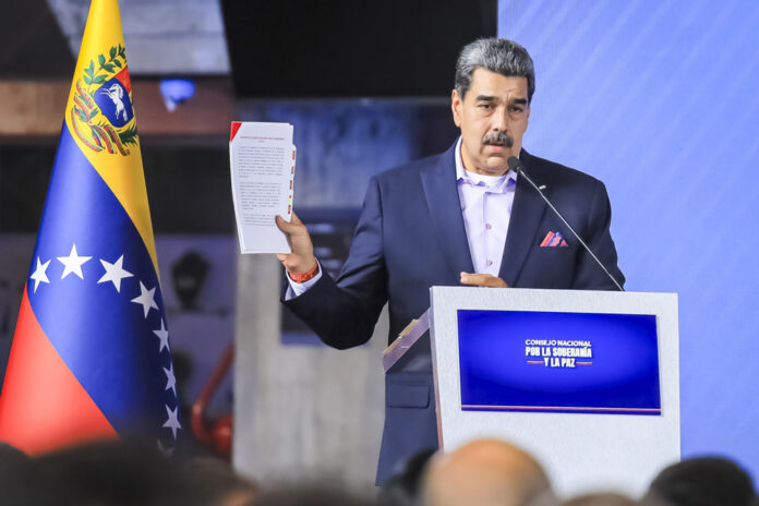 maduro-arrisca-portugues-e-pede-apoio-de-brasileiros-em-video:-‘a-vitoria-nos-pertence’