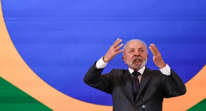 datafolha:-recuperacao-provocada-por-tarifaco-perde-forca-e-lula-fecha-o-ano-com-aprovacao-estagnada