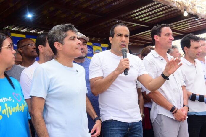 nova-orla-de-pituacu-e-entregue-pela-prefeitura-com-novas-quadras,-quiosques-e-homenagem-a-nelson-rufino