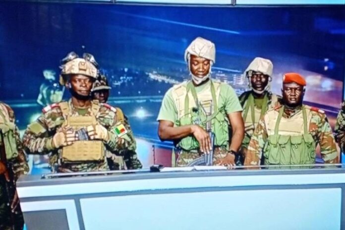 benin:-forcas-armadas-tentam-golpe-de-estado,-mas-cupula-militar-intervem-e-contem-a-situacao