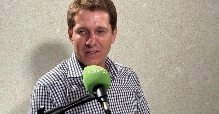 ze-coca-admite-convite-para-se-filiar-ao-psb,-mas-diz-que-so-discutira-mudanca-partidaria-em-2026