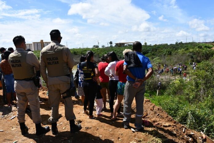 homem-e-adolescente-sao-encontrados-mortos-apos-afogamento-na-lagoa-da-primavera,-em-vitoria-da-conquista