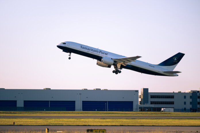 aviao-da-samaritan’s-purse,-ong-liderada-por-franklin-graham,-foi-sequestrado