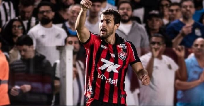 caceres-anuncia-saida-do-vitoria-apos-vitoria-contra-o-sao-paulo;-saiba-novo-clube