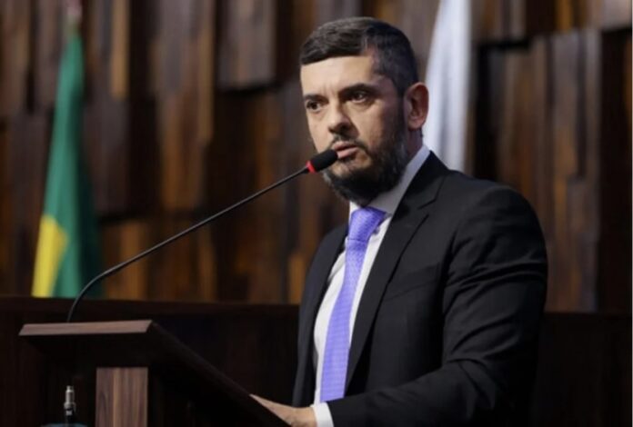 plenario-da-alerj-forma-maioria-para-revogar-prisao-de-bacellar