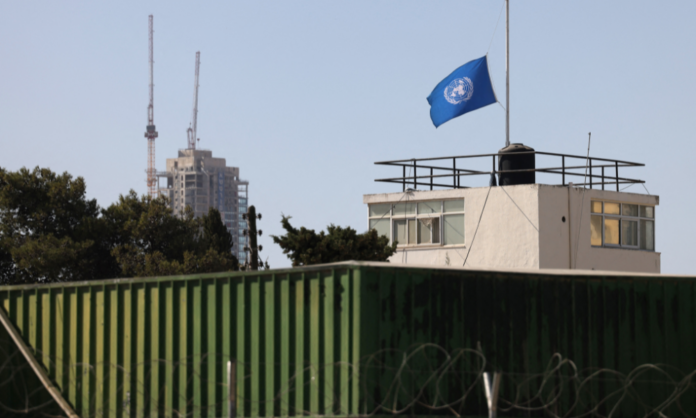 unrwa-acusa-policia-israelense-de-invadir-escritorio-em-jerusalem-e-substituir-bandeira-da-onu