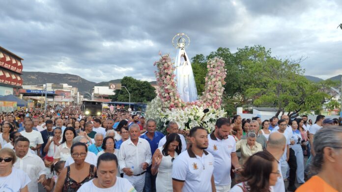 procissao-de-nossa-senhora-imaculada-conceicao-reune-fieis-em-jacobina