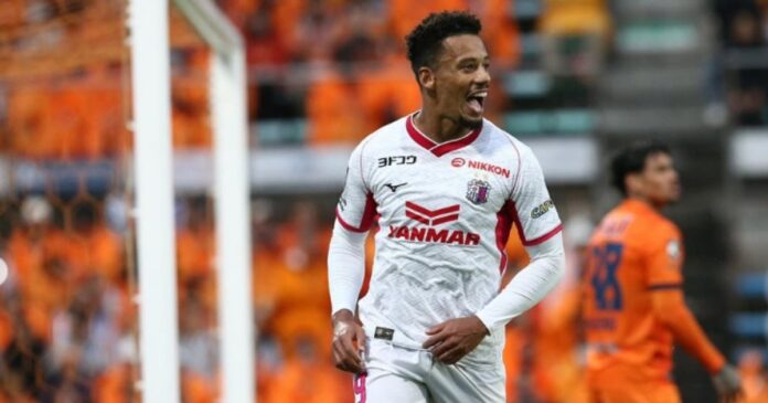 emprestado-pelo-bahia,-rafael-ratao-se-despede-do-cerezo-osaka;-tricolor-define-futuro-do-jogador