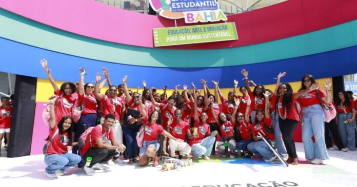 maior-encontro-estudantil-do-brasil-reune-10-mil-jovens-na-arena-fonte-nova