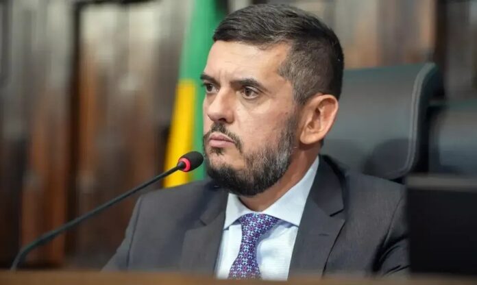 cpi-do-crime-organizado-convoca-rodrigo-bacellar-e-convida-garotinho-para-depor-no-senado