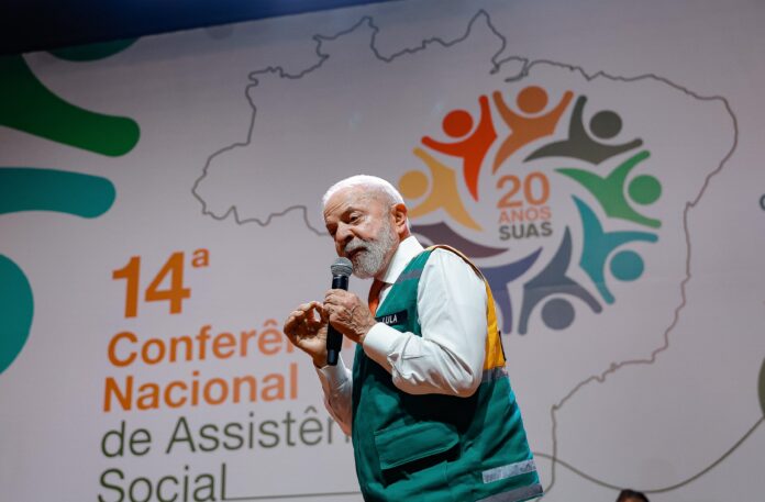 lula-diz-ter-alertado-trump-sobre-chefao-do-crime-brasileiro-que-vive-em-miami:-“vamos-prender-esse-ai”