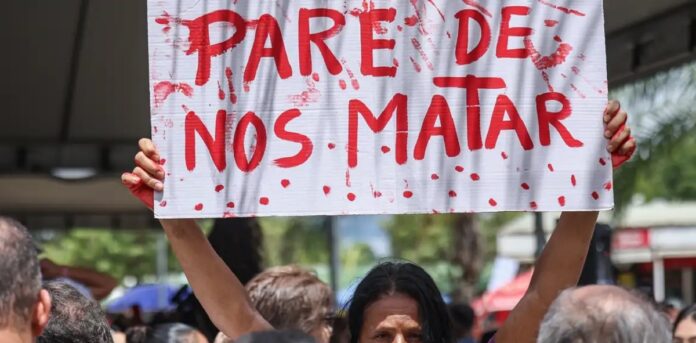 pais-e-“muito-machista”-e-mulheres-nao-sao-tratadas-com-respeito-na-rua,-em-casa-ou-no-trabalho,-mostra-pesquisa