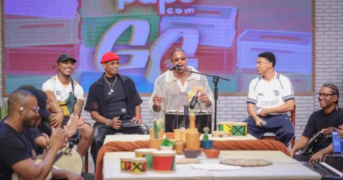 tv-bahia-anuncia-mudanca-na-grade-de-programacao-e-antecipa-programa-de-leo-santana;-entenda