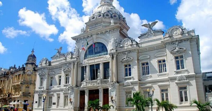 alexandre-allard-e-afastado-de-empresa-que-arrematou-concessao-do-palacio-rio-branco;-entenda