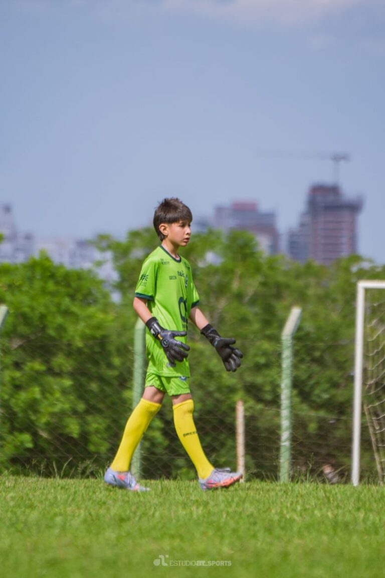 defensor-baiano-conquista-premio-de-melhor-goleiro-em-competicoes-de-goias