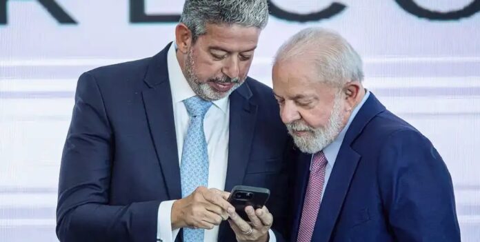 arthur-lira-se-irrita-com-governo-e-direcao-da-camara-apos-rejeicao-da-cassacao-de-glauber-braga