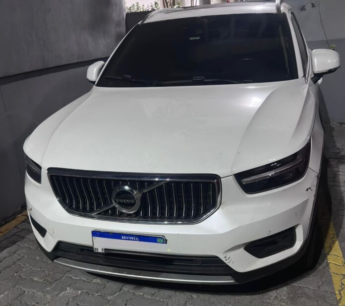 traficante-baiano-e-preso-com-carro-de-luxo-em-lauro-de-freitas-apos-atuar-em-faccao-de-sao-paulo