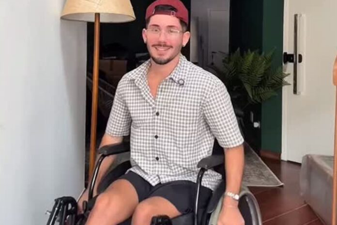 video:-vittor-fernando-caminha-pela-1a-vez-apos-tentativa-de-homicidio