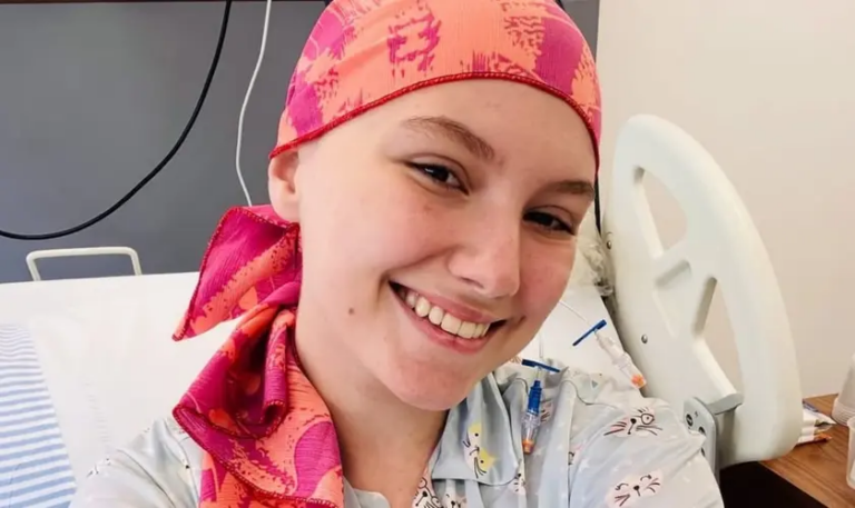 isabel-veloso,-influenciadora-que-morreu-aos-19-anos-apos-luta-contra-cancer-terminal,-deixa-legado-e-inspira-milhares-com-sua-fe