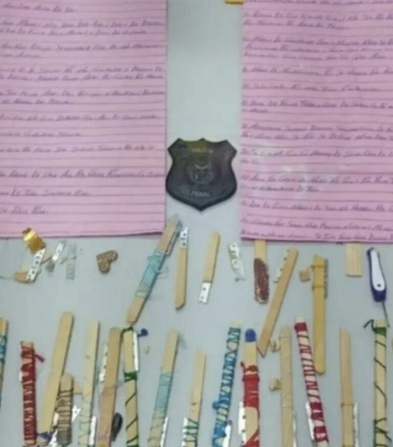 revista-em-presidio-da-bahia-apreende-suposto-manual-de-faccao-com-regras-de-conduta-e-punicoes-para-detentos