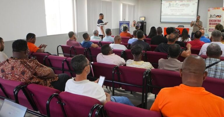 forca-sindical-realiza-encontro-regional-para-debater-estrategias-sindicais-em-ilheus