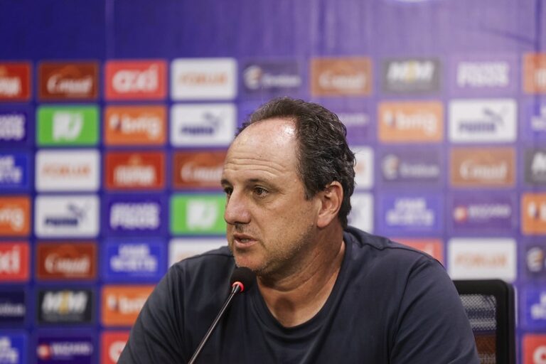 rogerio-ceni-analisa-classificacao-no-baianao-e-comenta-sobre-cauly:-“nao-e-impossivel-de-negocia-lo”