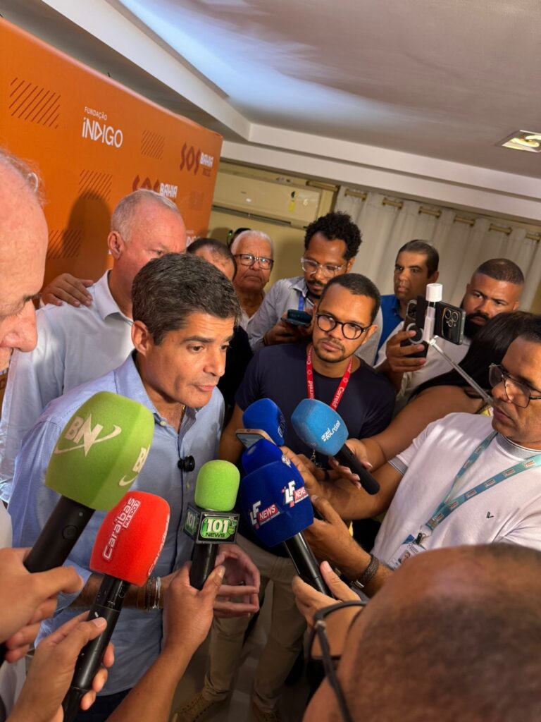 acm-neto-prega-cautela-sobre-chegada-de-coronel-e-diz-que-negociacoes-ainda-sao-iniciais