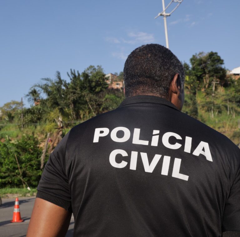 homem-e-preso-em-itapetinga-por-descumprir-medida-protetiva-e-exercer-controle-sobre-a-ex-companheira