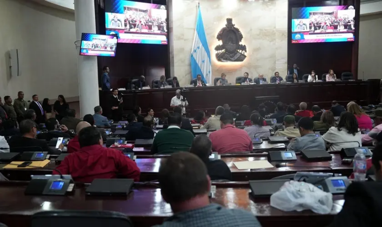 congresso-de-honduras-aprova-incentivo-a-leitura-da-biblia-em-escolas